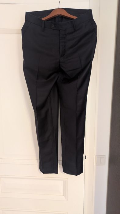Чоловічий костюм Massimo Dutti