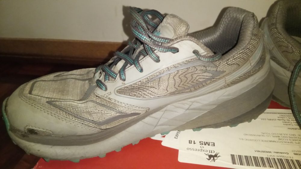 Altra Olympus 3.0_Trail_Corrida_42