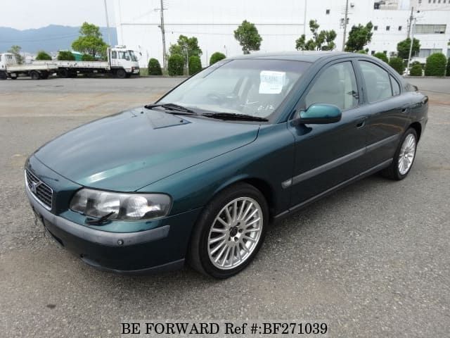 Volvo S60 2.0 turbo drzwi maska zderzak
