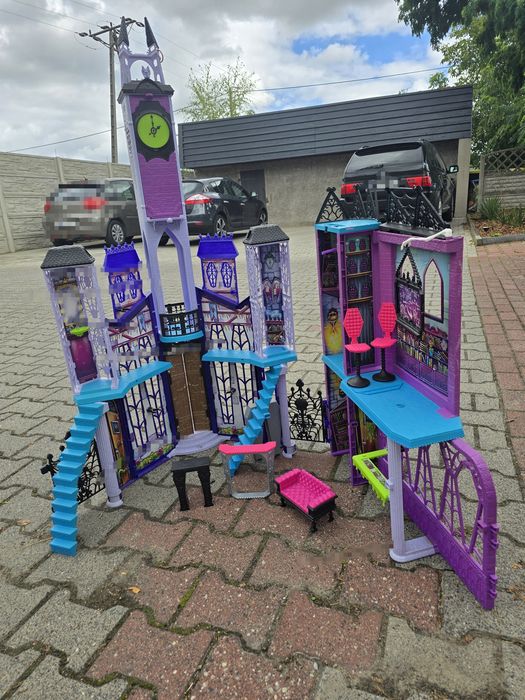 Domek dla lalek Monster High straszyceum