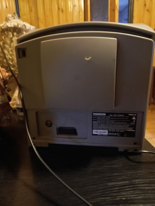 Thomson 14MG135 analogowy do gier retro 14 cali