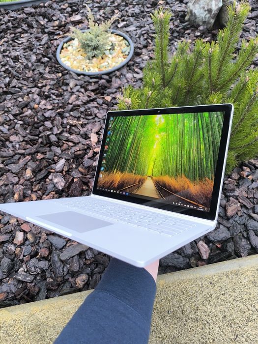Microsoft Surface Book 2 13.5" | i7 8-го покоління | 16GB RAM | 1TB