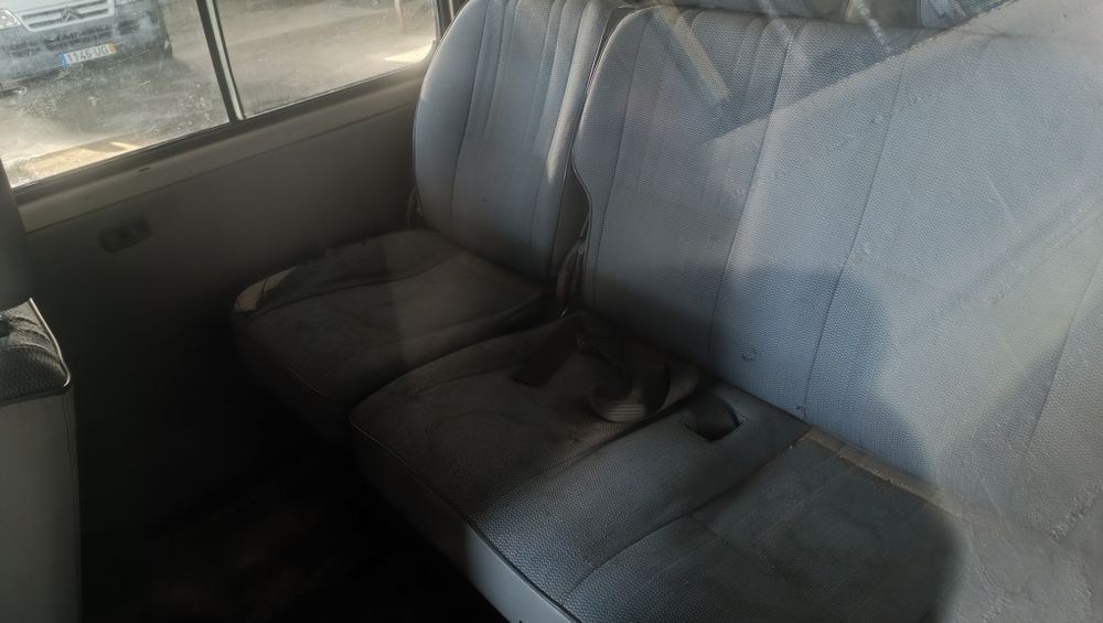 Carrinha Mitsubishi 9 lugares