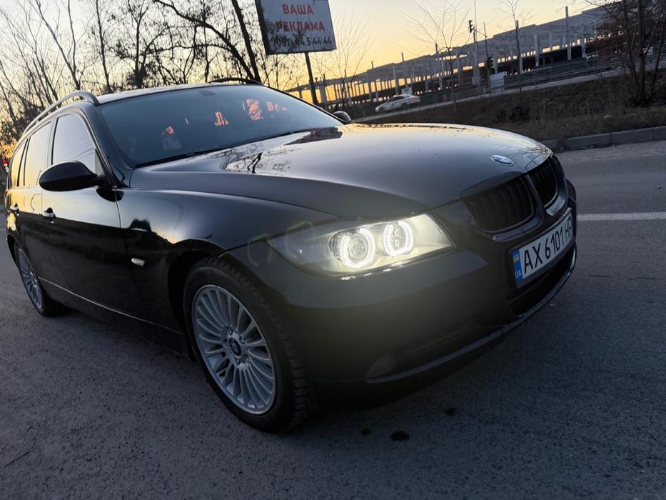 Продам BMW E91  2.0d
