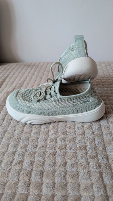 Мокасини жіночі світло-зелені