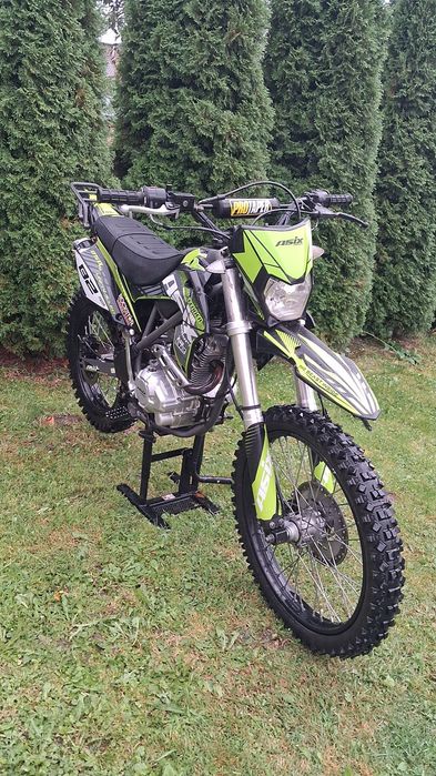Asix defender 250