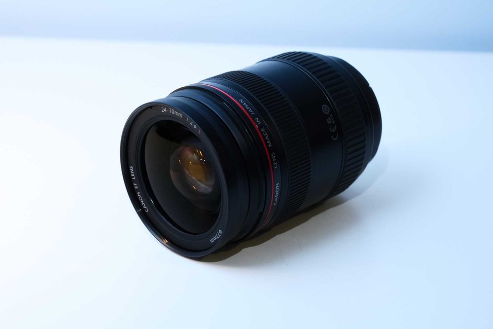 Canon EF 24-70 mm f/2.8L USM