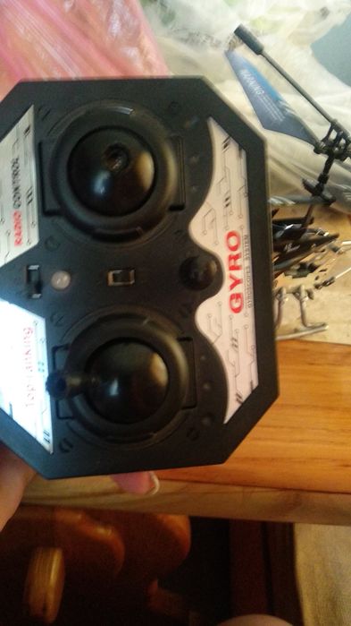 Продам вертоліт на радіо управлінні