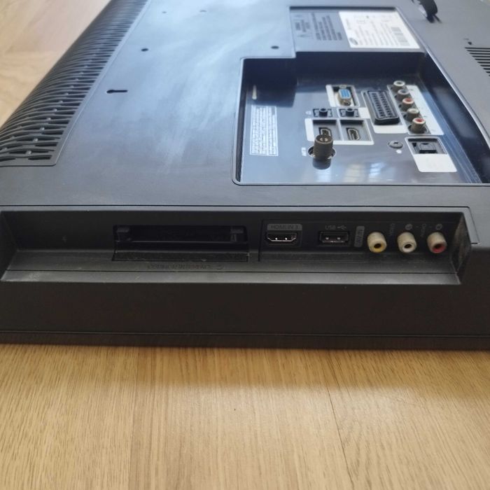 Samsung LE26C450E1W Б/У