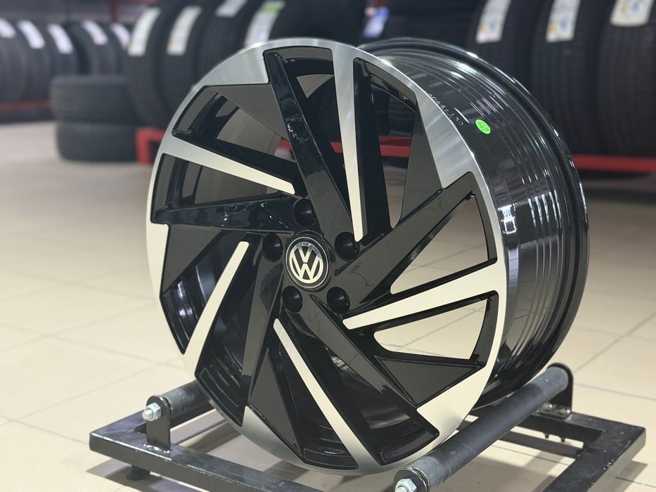 Диски REPLICA FB VW170 R18 5x112 Black Machined Face (VW / Audi / Skoda / Seat)