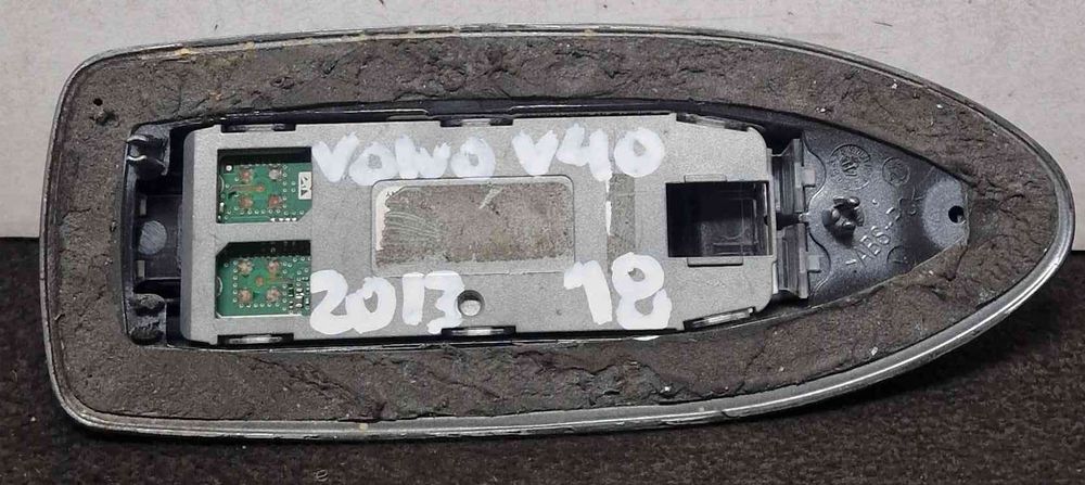 Antena - VOLVO V40 Hatchback