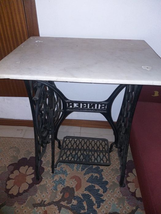 Maquina Singer antiga