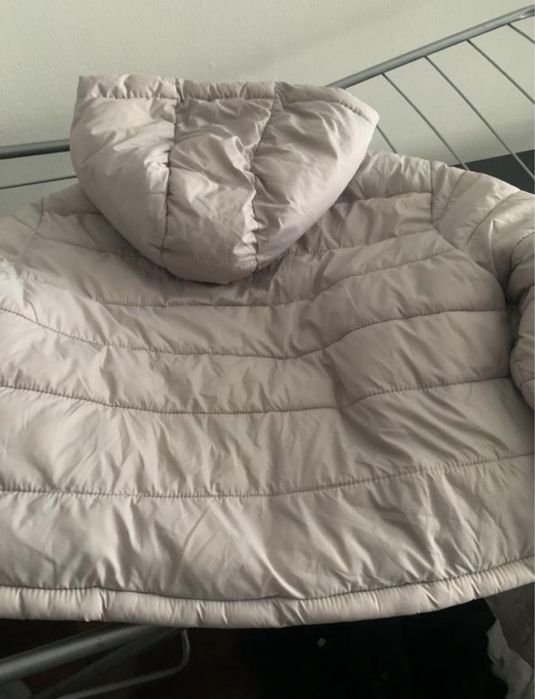 Стьобана вкорочена легенька куртка лайнер zara