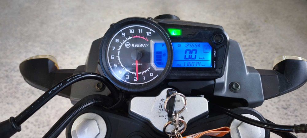 Vendo keeway rkv 125cc.