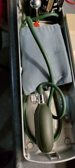 Aparelho de medir tensão