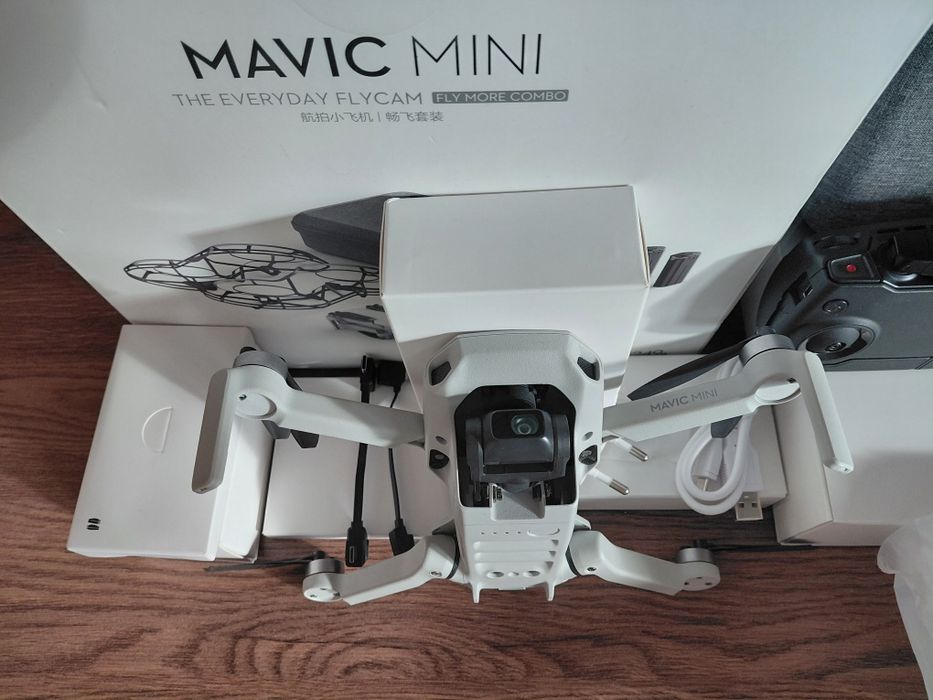 Dji Mavic Mini Fly More Combo.