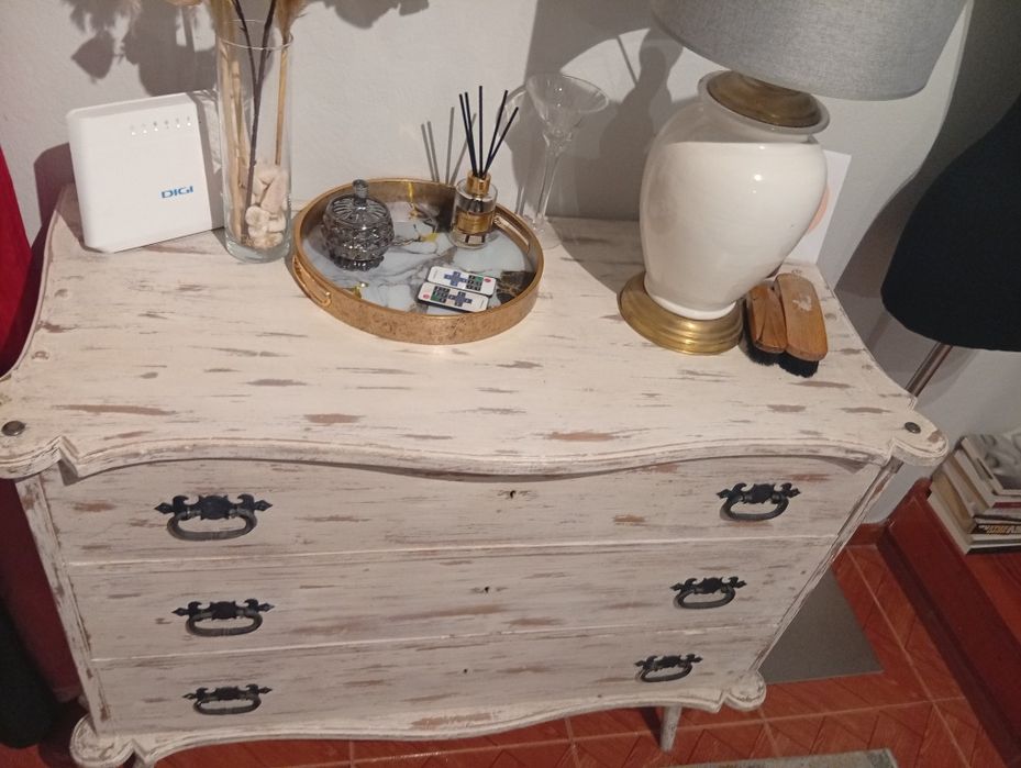 Vendo cómoda antiga restaurada