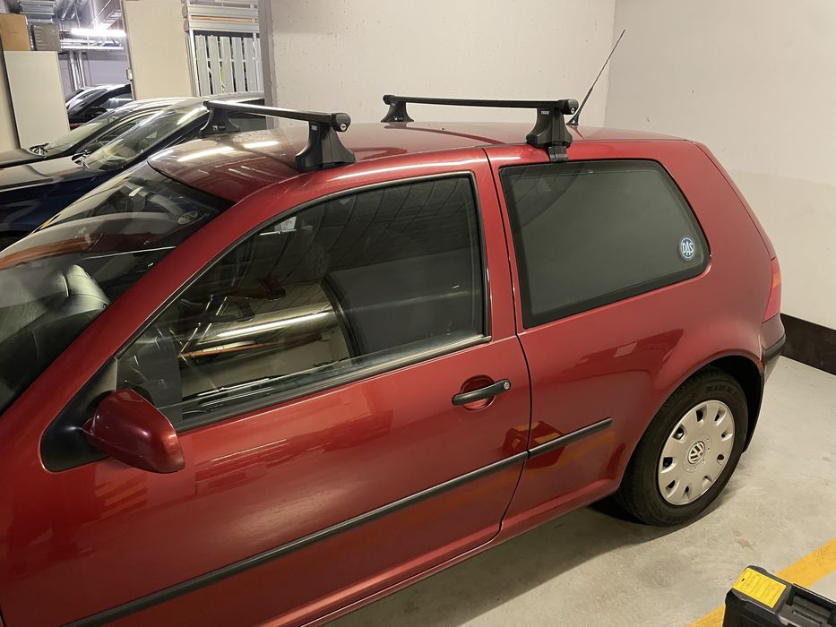 Bagażnik dachowy Thule VW Golf IV 3D