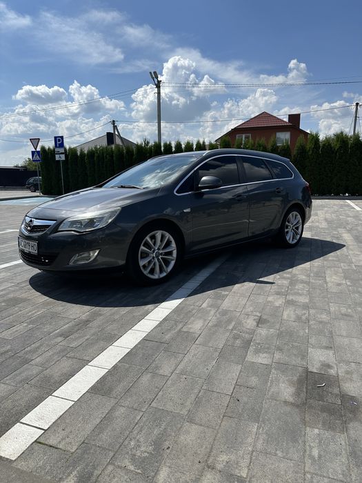 Opel astra j 2011 1.7 дизель