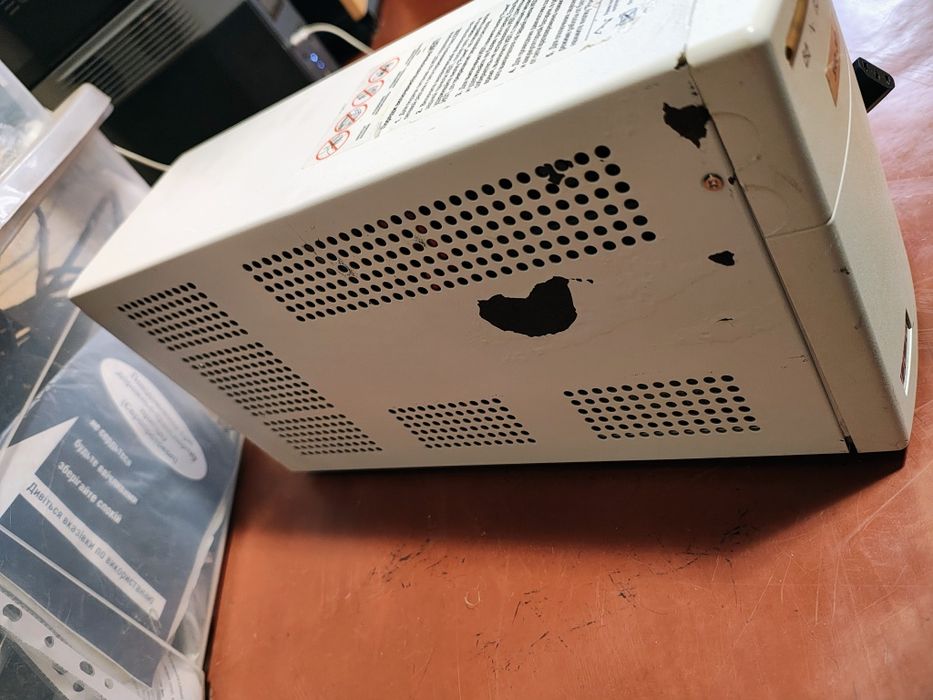Джерело безперебійного живлення ДБЖ ИБП Powercom KIN-1000AP