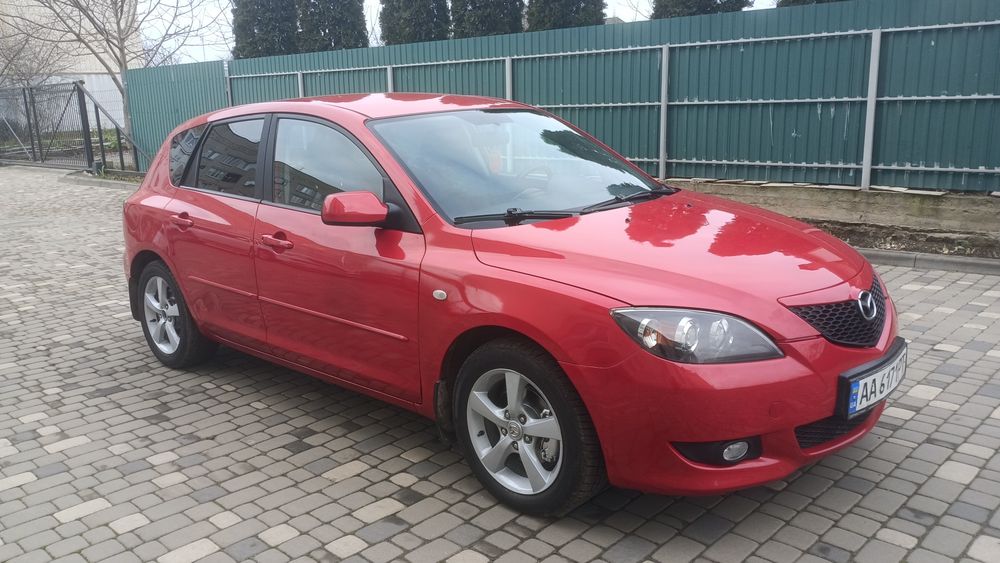 Мазда 3 хетчбек АВТОМАТ 1.6