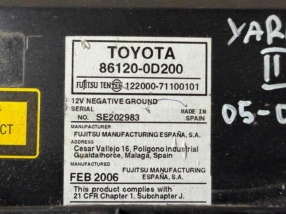 Radio fabryczne Toyota Yaris II 2005-2011 z panelem i nawiewami