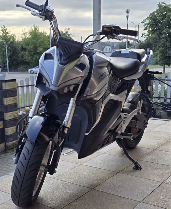 Електро-мотоцикл FORTE V15