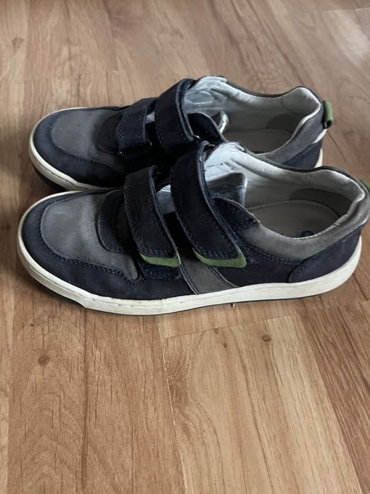 Buty chłopiece lasocki 33