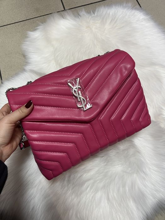 Сумка розовая Yves Saint Laurent