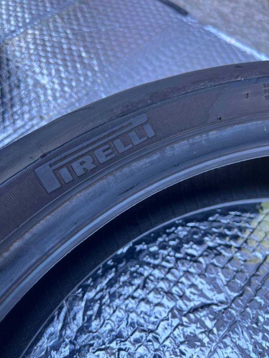 Мотошина Pirelli Diadlo Rosso Corsa II 120/70 R17 мотогума