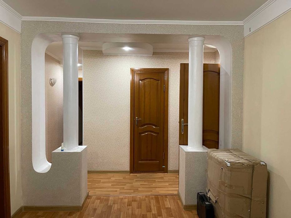 (3) Продам 3-кімнатну квартиру Ленінський район 1736