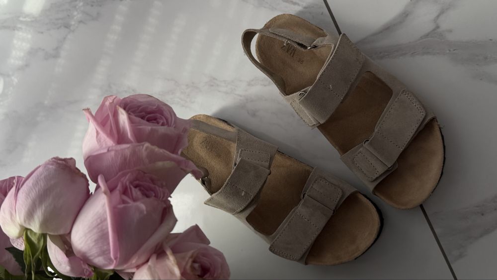 Zara босоніжки 35 р