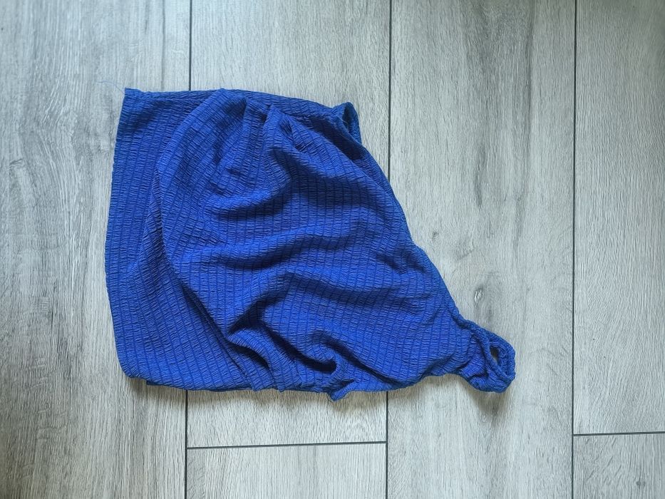 Zestaw trzech topów prettylittlething m