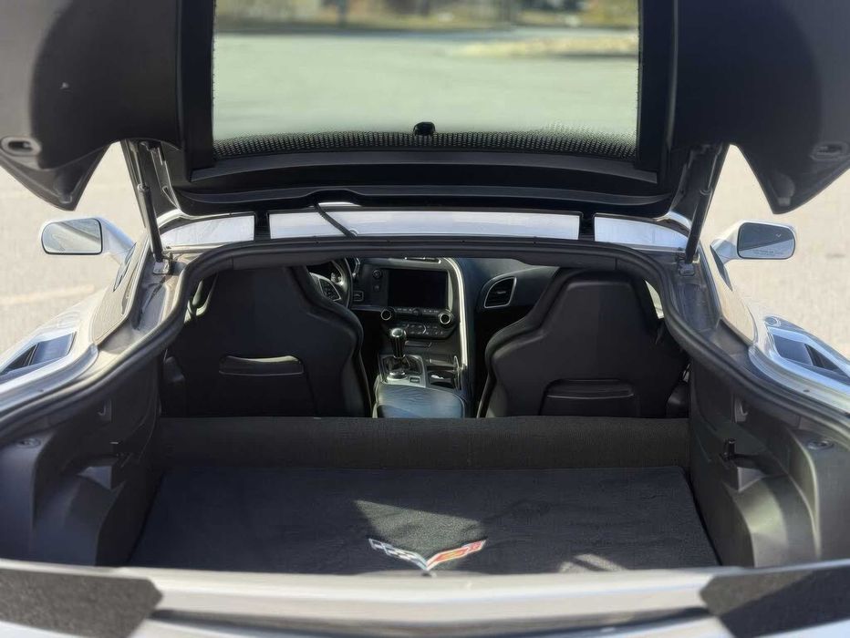 Chevrolet Corvette Stingray Z51      2014