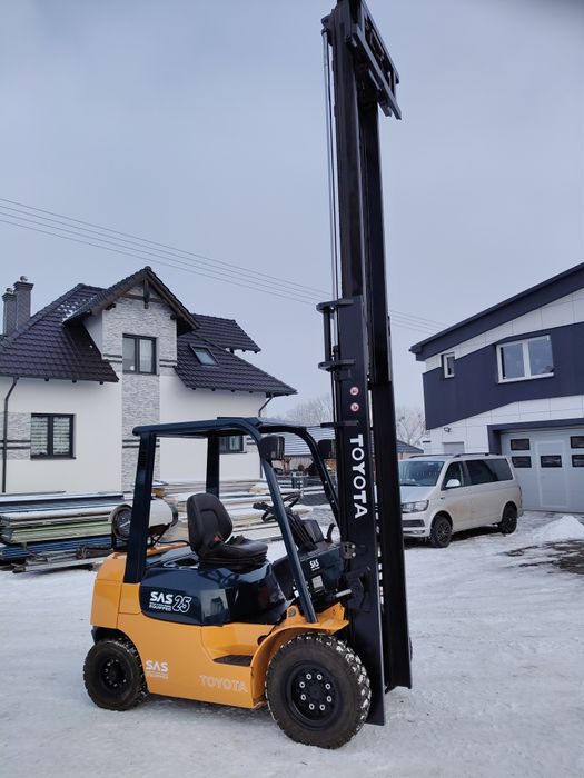 Wózek Widłowy Toyota 7FG25