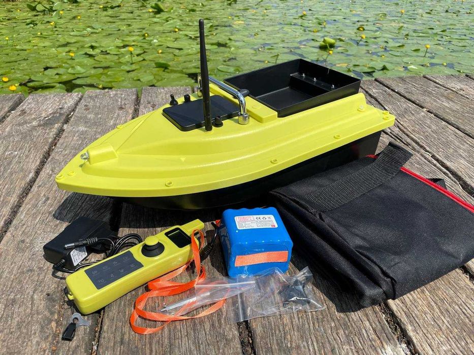 З ГЛИБИНОМІРОМ GPS D36 E Короповий кораблик для риболовлі Карповий завезення прикормочный Карповый кораблик для рыбалки завоза прикормки Глубиномером