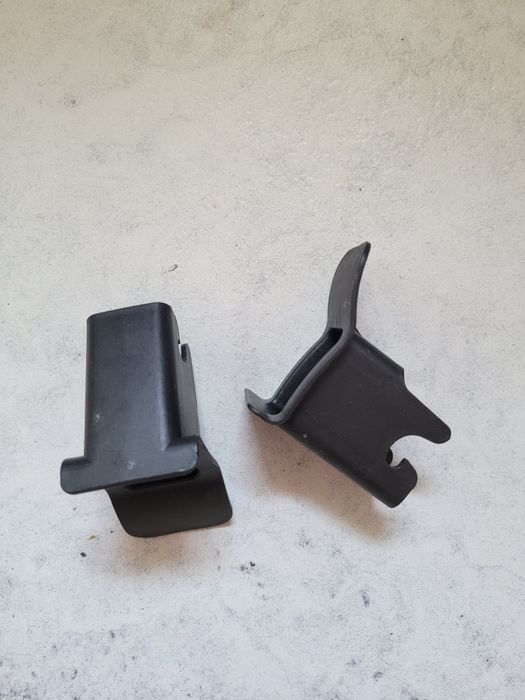 Osłona zaślepka plastik do isofix G223-735 / C223-735
