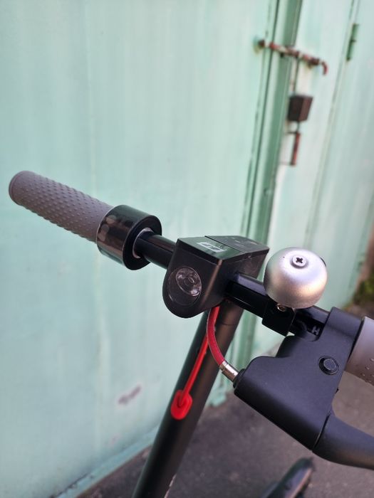 Електросамокат Rebel Fast Wheels PRO