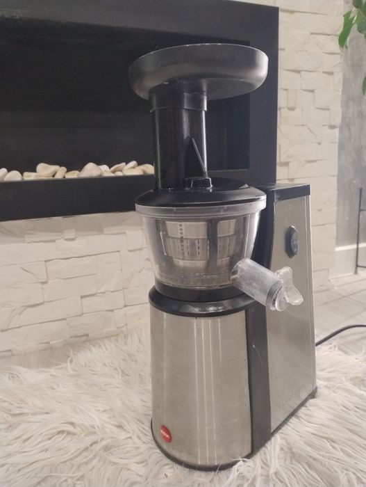 Wyciskarka wolnoobrotowa Eldom Perfect juicer