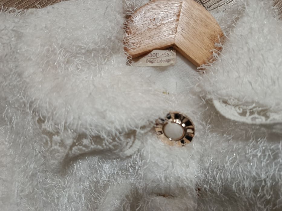 Костюм Снежинки / Снежной Королевы: Платье + меховая накидка.