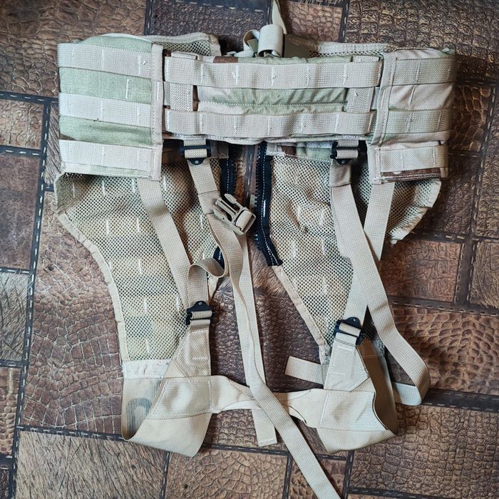 Разгрузочный жилет