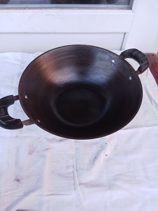 Казан чугунный, сковорода