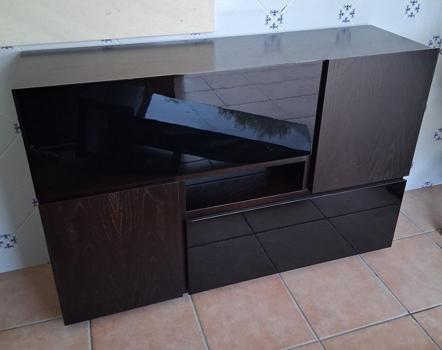 Móvel de entrada espelho e sapateira