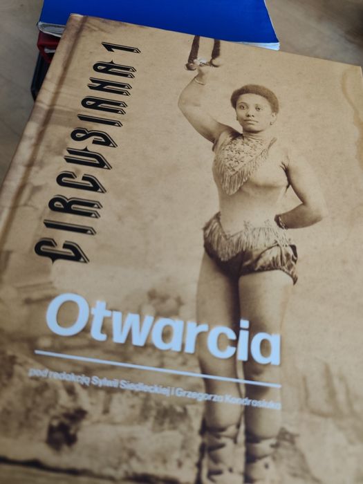 Circusiana cyrk na książka literatura historia edukacja rozwój circus