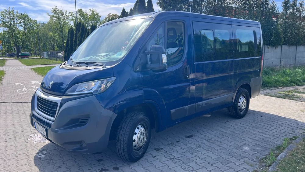 Peugeot Boxer 9 Osobowy klimatronic navigacja opłacony nawiewy tył