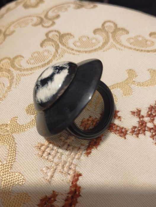 Кольцо Индира рог