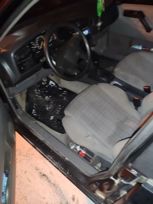 Пасат б3 1992 1.8