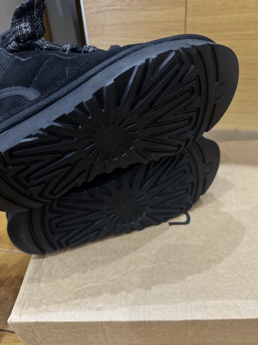 UGG Lowmel Czarne Roz. 36 Nowe