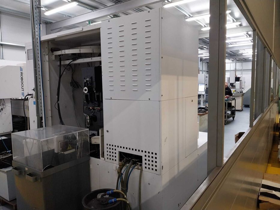 Máquina de Eletroerosão por Fio AgieCharmilles CUT 30 P