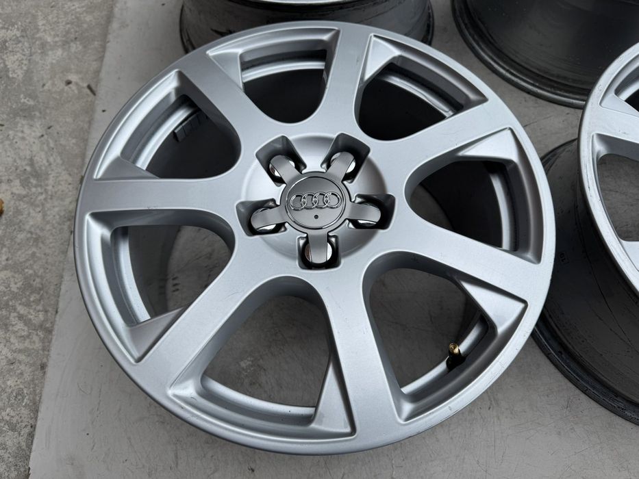 Оригінальні ковані диски Audi 5 112 R17